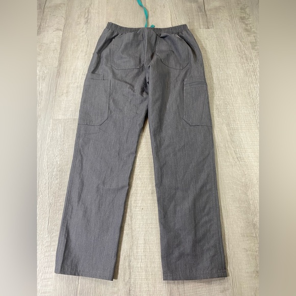 Gray Fig Scrub Pants Size Small - Picture 7 of 7